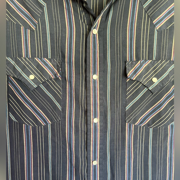 Men’s Plains Western Shortsleeved Button Down - Picture 2 of 3